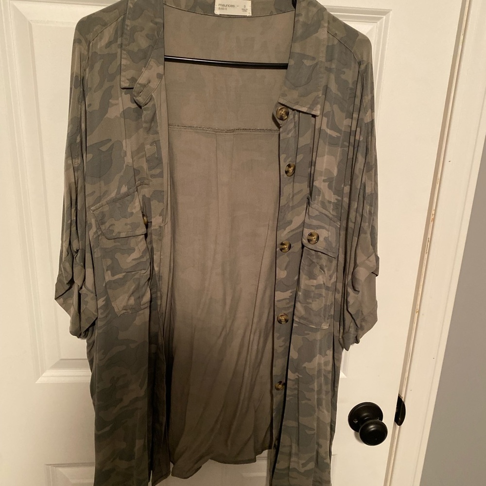 Camp button up